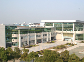 江苏省常州市金坛市第一中学