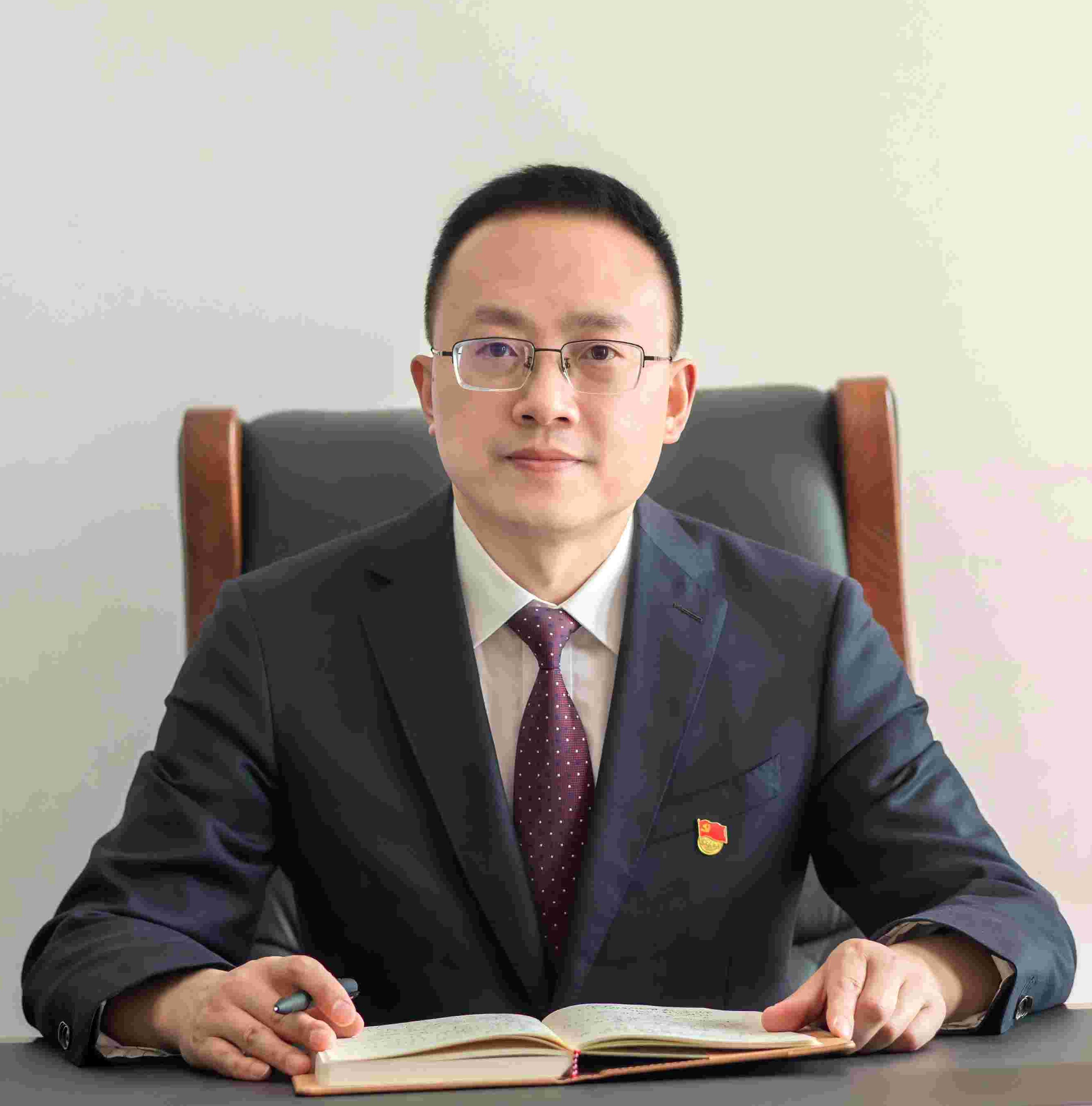苟文彬