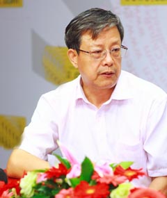 张国玺